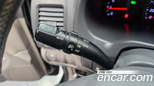 Kia Canival Carnival R, 2012 — фото 19