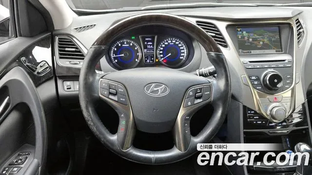 Hyundai Grandeur HG, 2012 — фото 13