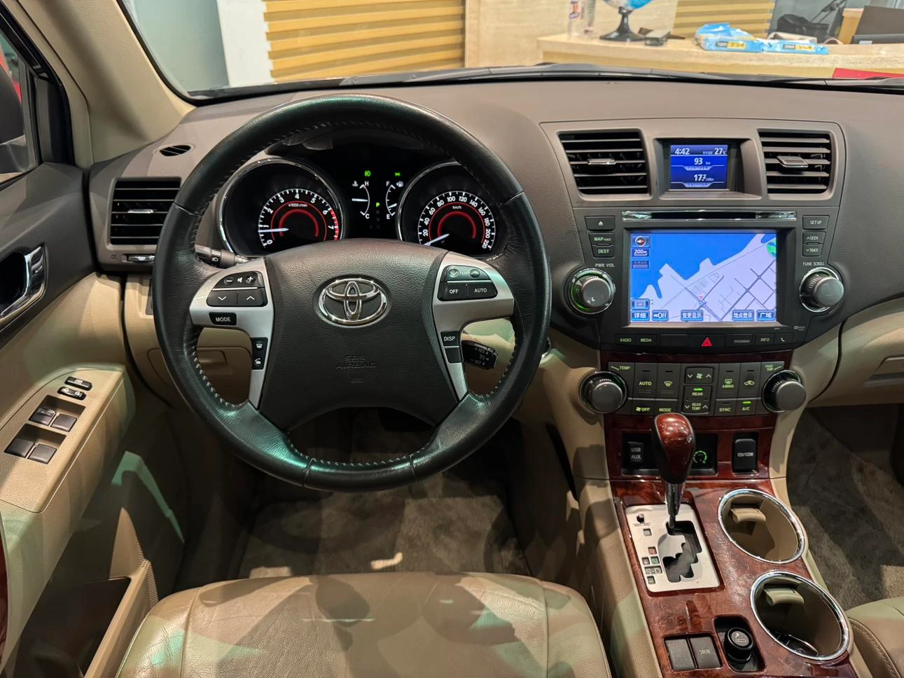 Toyota Highlander, 2012 — фото 15