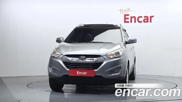 Hyundai Tucson ix, 2012 — фото 2