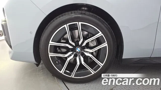 BMW 7-Series G70, 2026 — фото 5