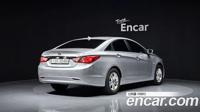 Hyundai Sonata YF Sonata, 2009 — фото 2