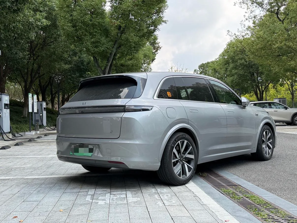 Li Auto Ideal L7, 2023 — фото 11