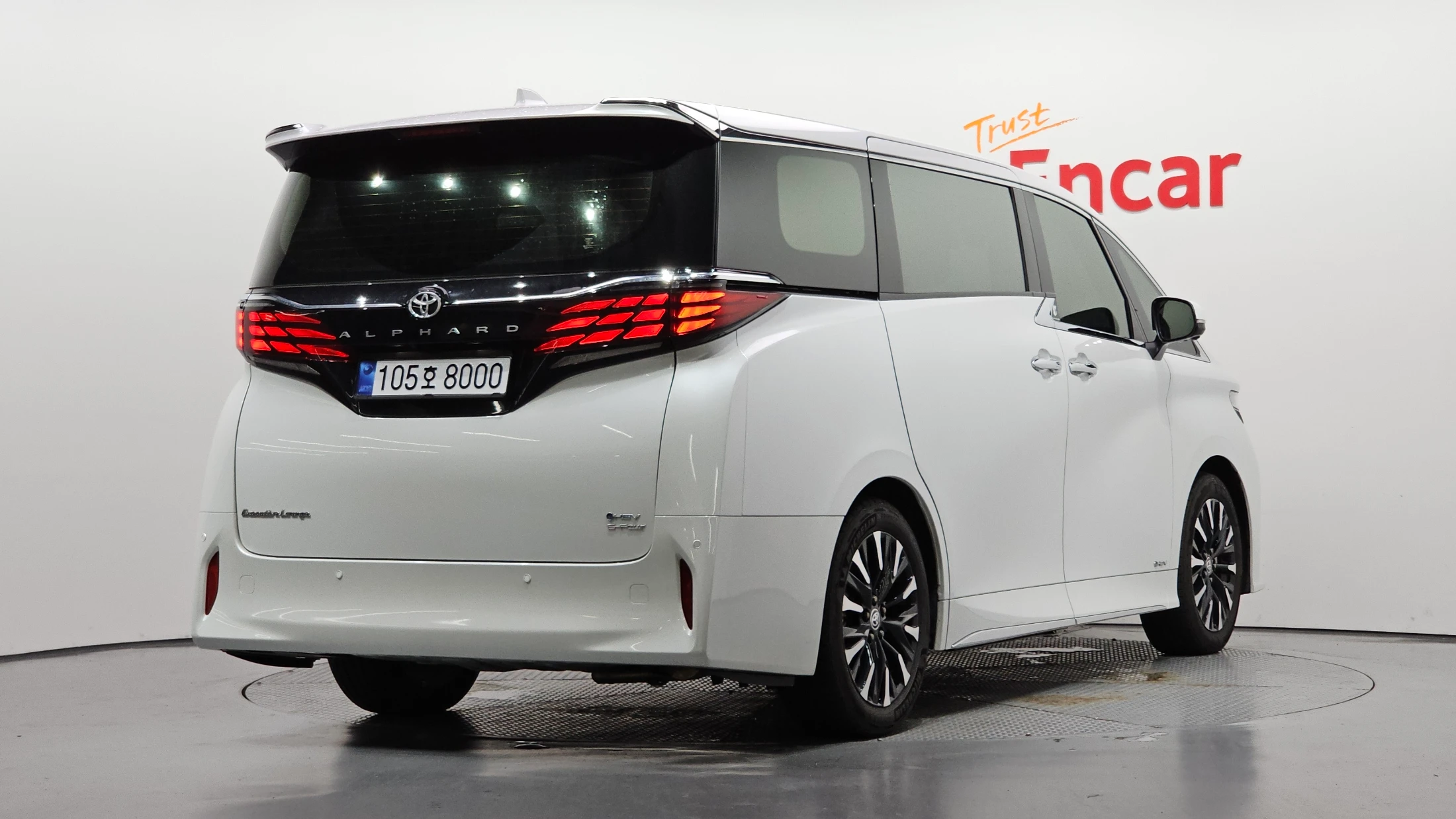 Toyota Alphard Alpad, 2025 — фото 2