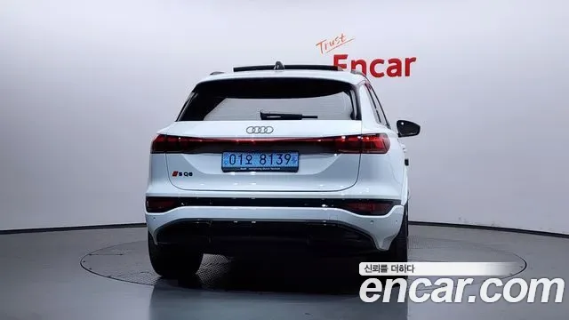 Audi Sq6 E-Tron GF, 2025 — фото 4