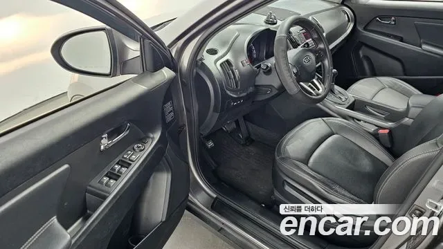 Kia Sportage, 2010 — фото 10