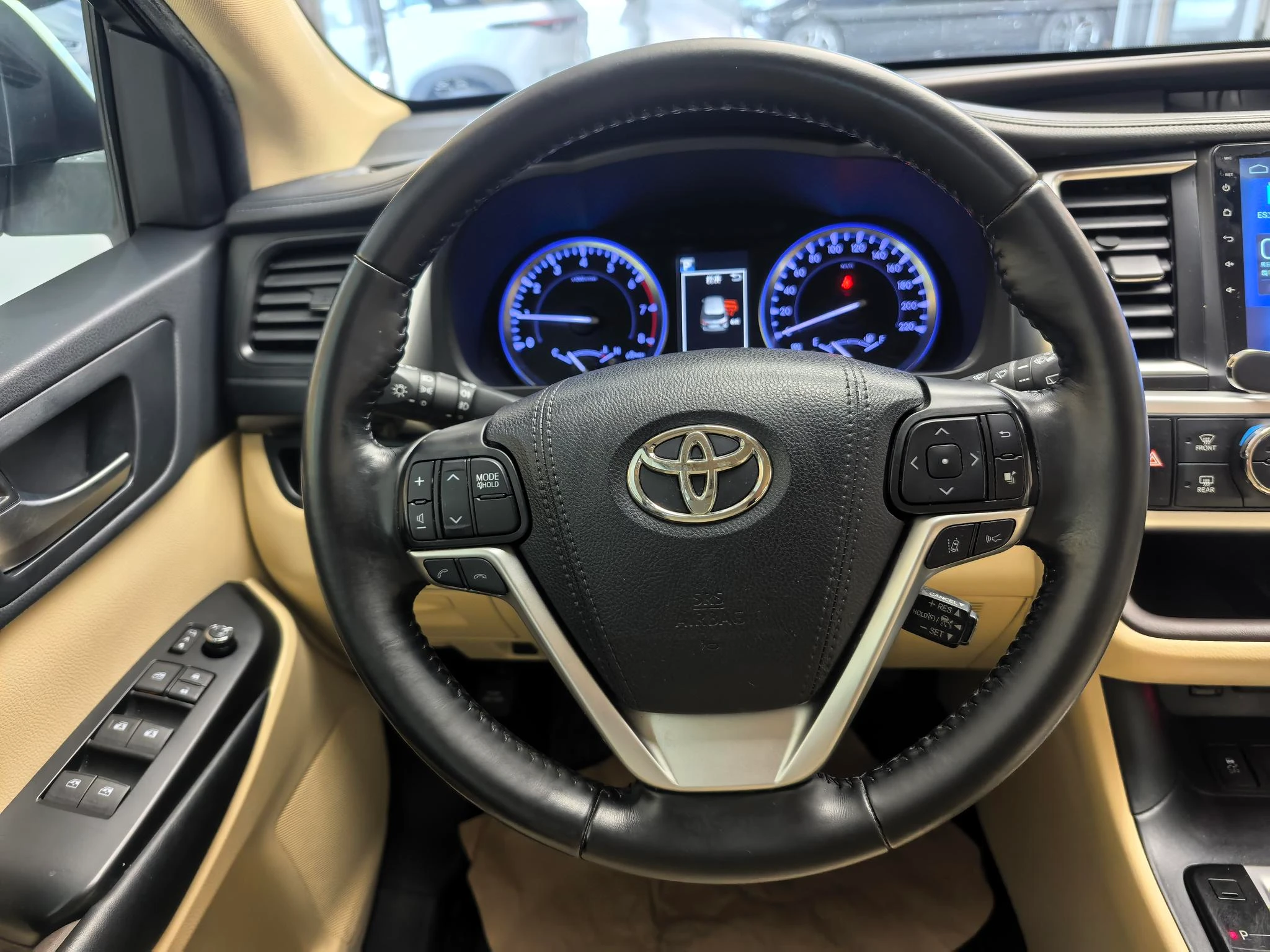 Toyota Highlander, 2018 — фото 8