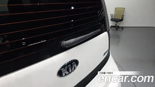 Kia Soul EV, 2018 — фото 30