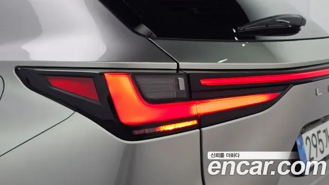Lexus Nx NX350H, 2025 — фото 23