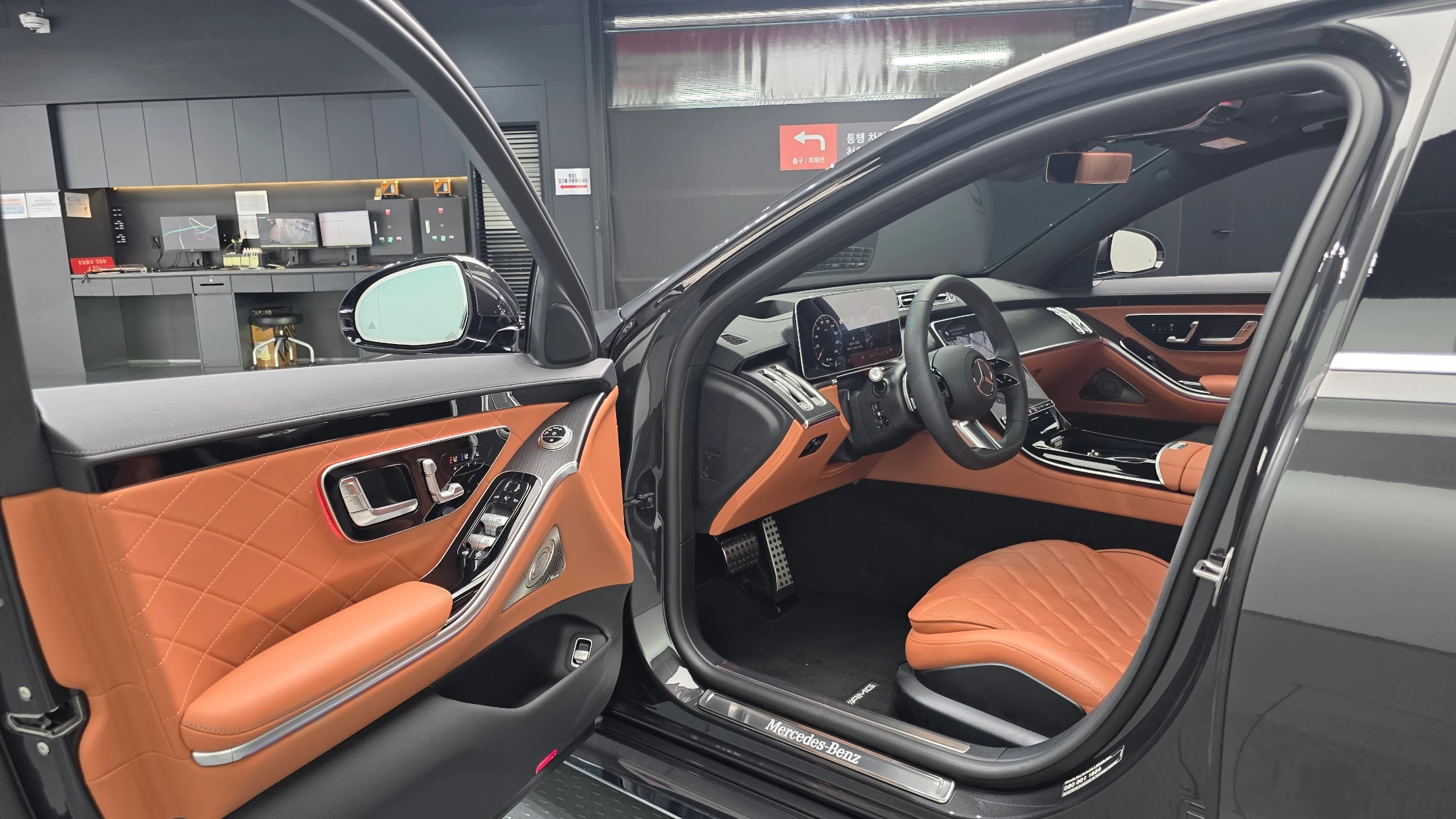Mercedes-Benz S-Class W223, 2025 — фото 10
