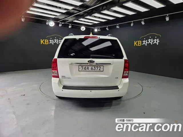 Kia Canival Carnival R, 2010 — фото 5