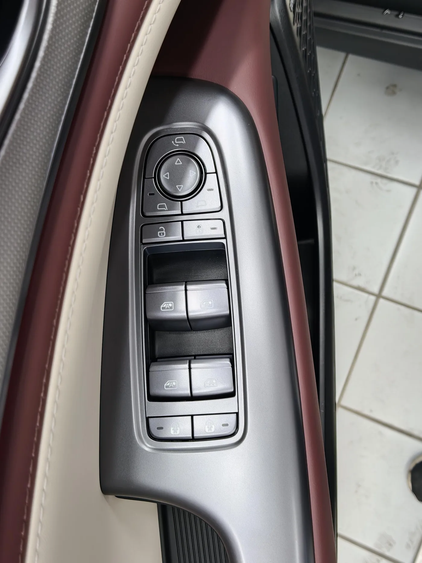 BYD Seal 07DM, 2026 — фото 8