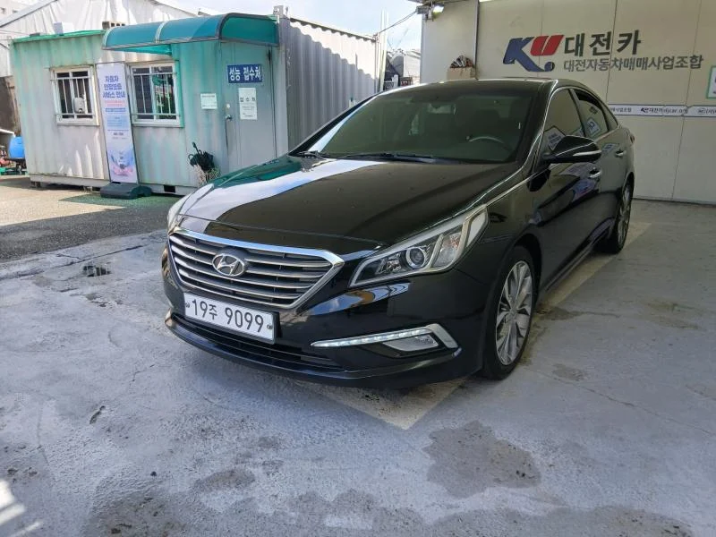 Hyundai Sonata LF Sonata