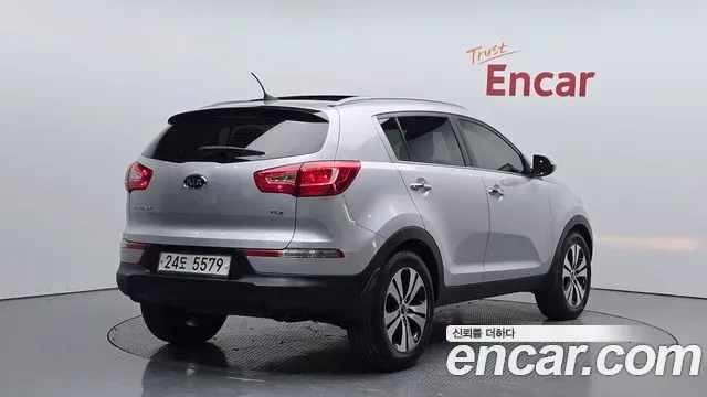 Kia Sportage, 2010 — фото 2