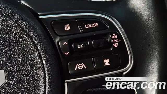 Kia Niro Plus, 2022 — фото 16