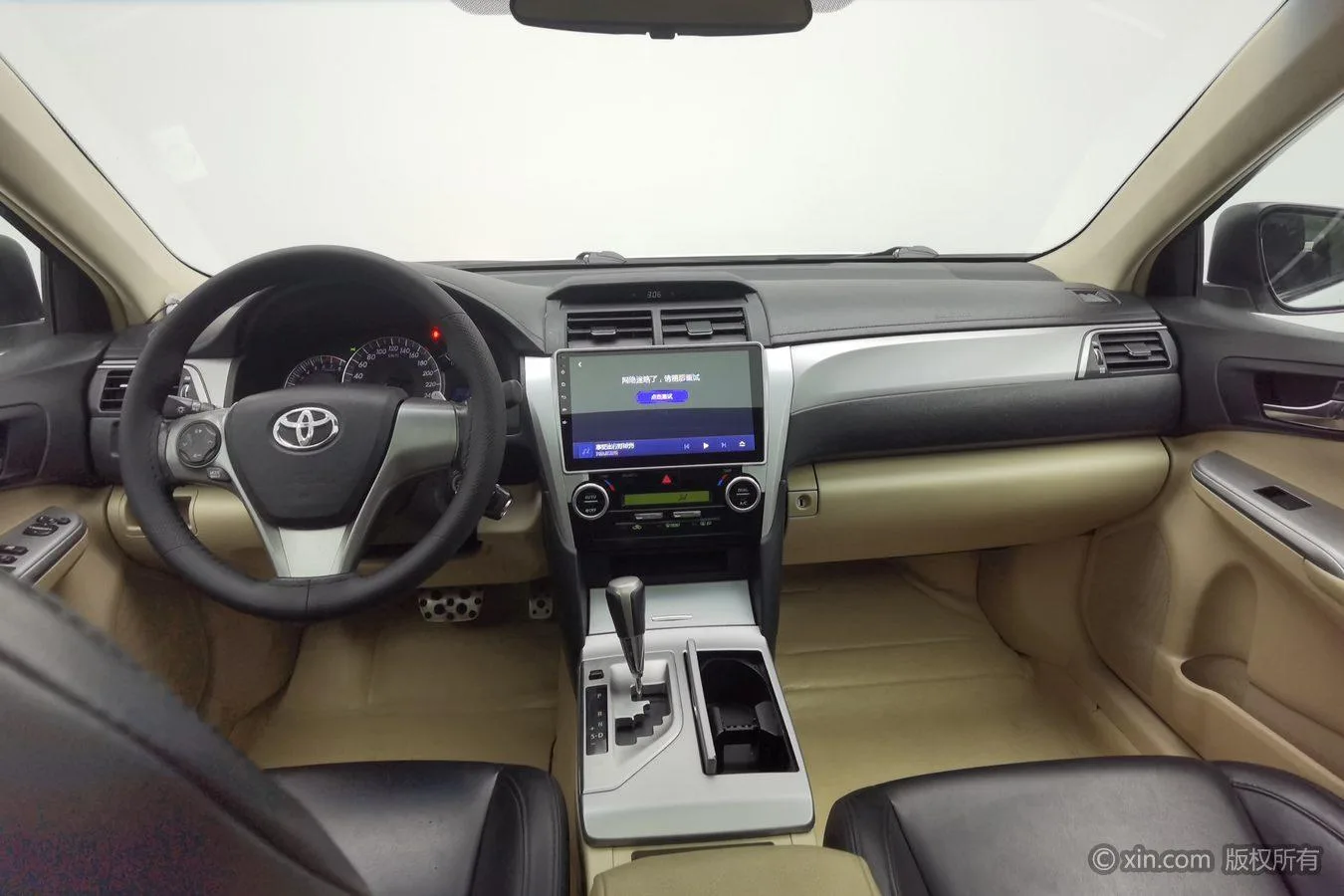 Toyota Camry, 2012 — фото 14
