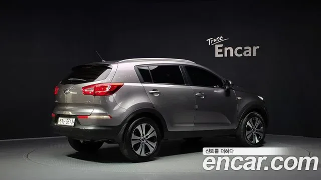Kia Sportage, 2011 — фото 2