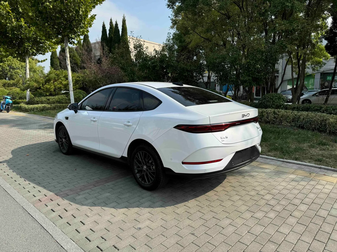 BYD Qin PLUS EV, 2025 — фото 5