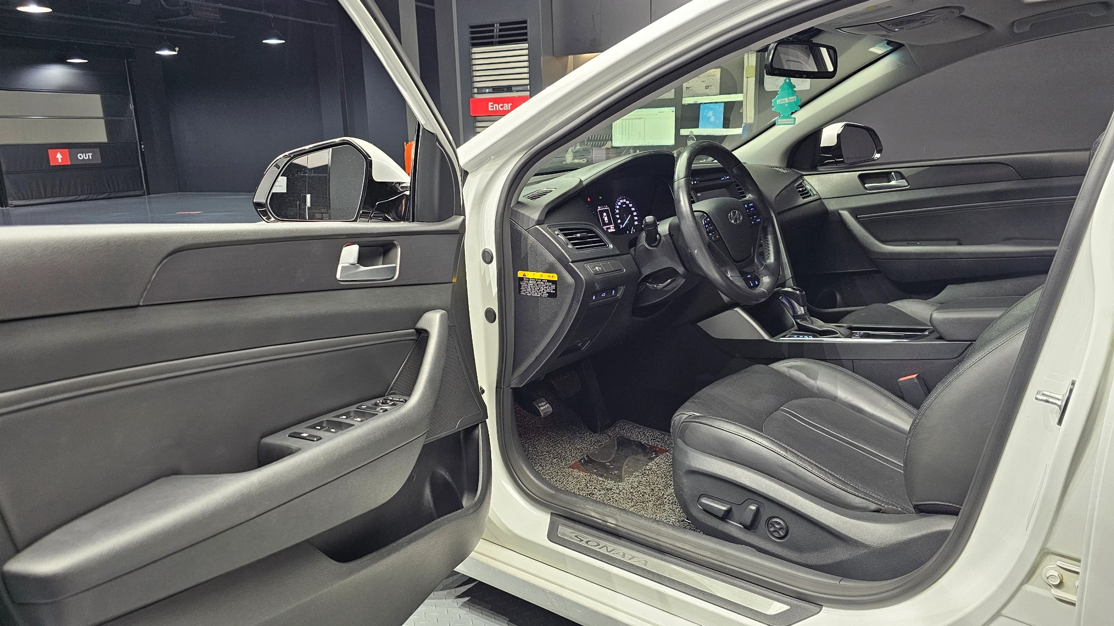 Hyundai Sonata LF Sonata, 2014 — фото 10