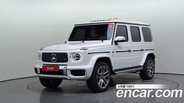 Mercedes-Benz G-Class W465