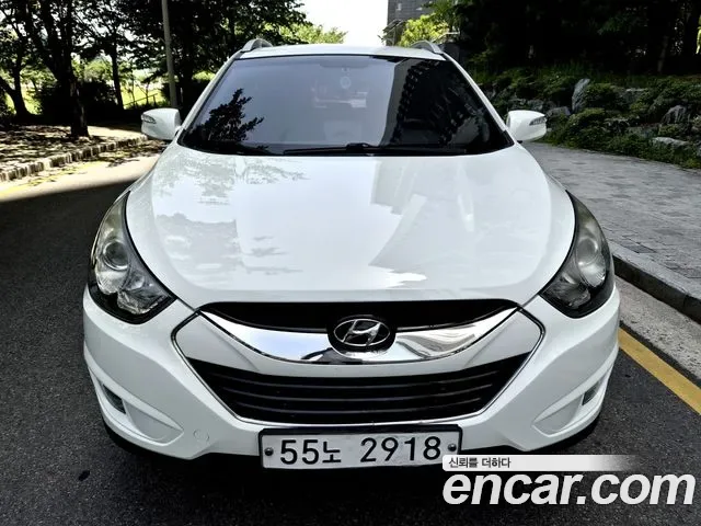 Hyundai Tucson ix, 2012 — фото 2