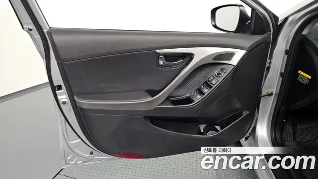 Hyundai Avante MD, 2012 — фото 24
