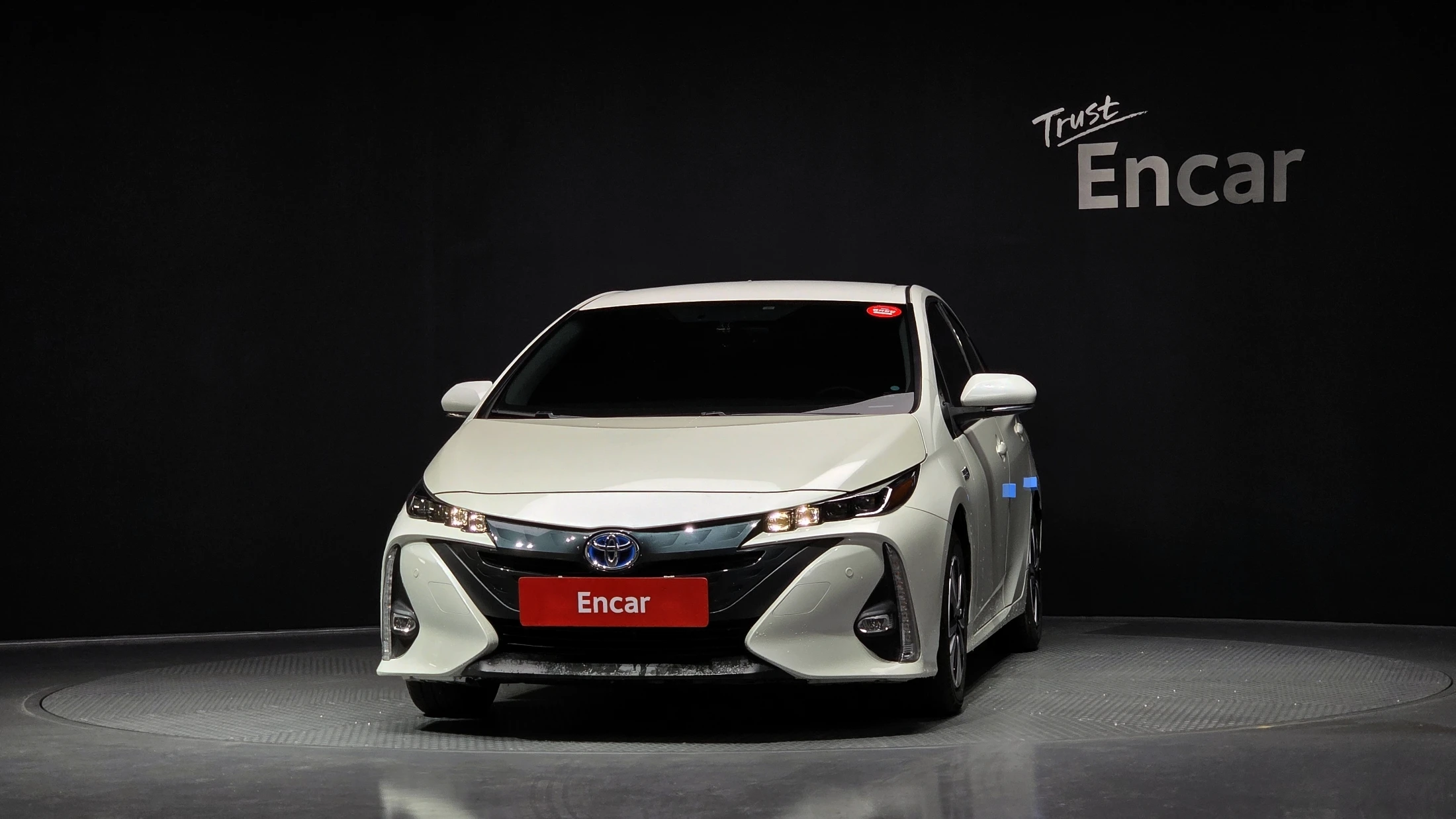Toyota Prius Prime, 2018 — фото 3