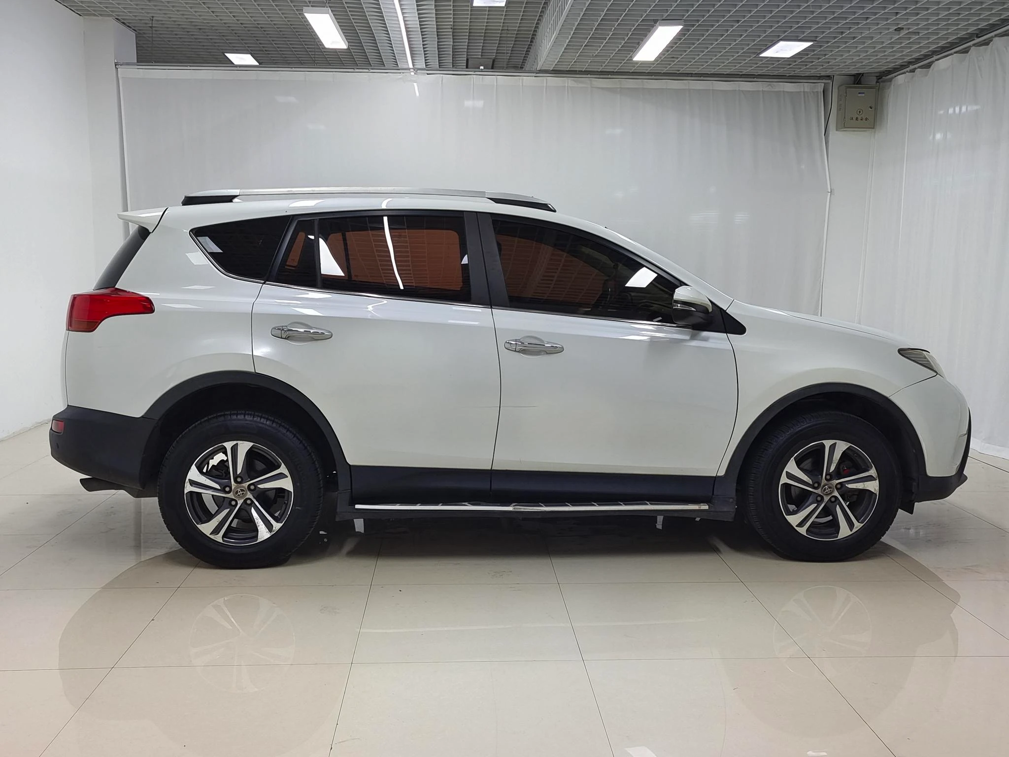 Toyota RAV4 Rongfang, 2015 — фото 8