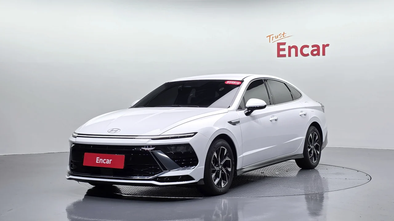 Hyundai Sonata De Edge (DN8)