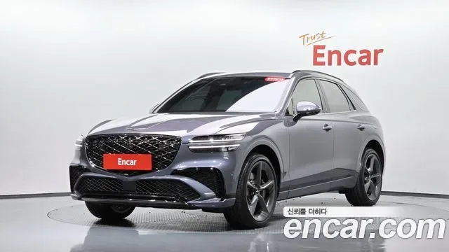 Genesis Gv70