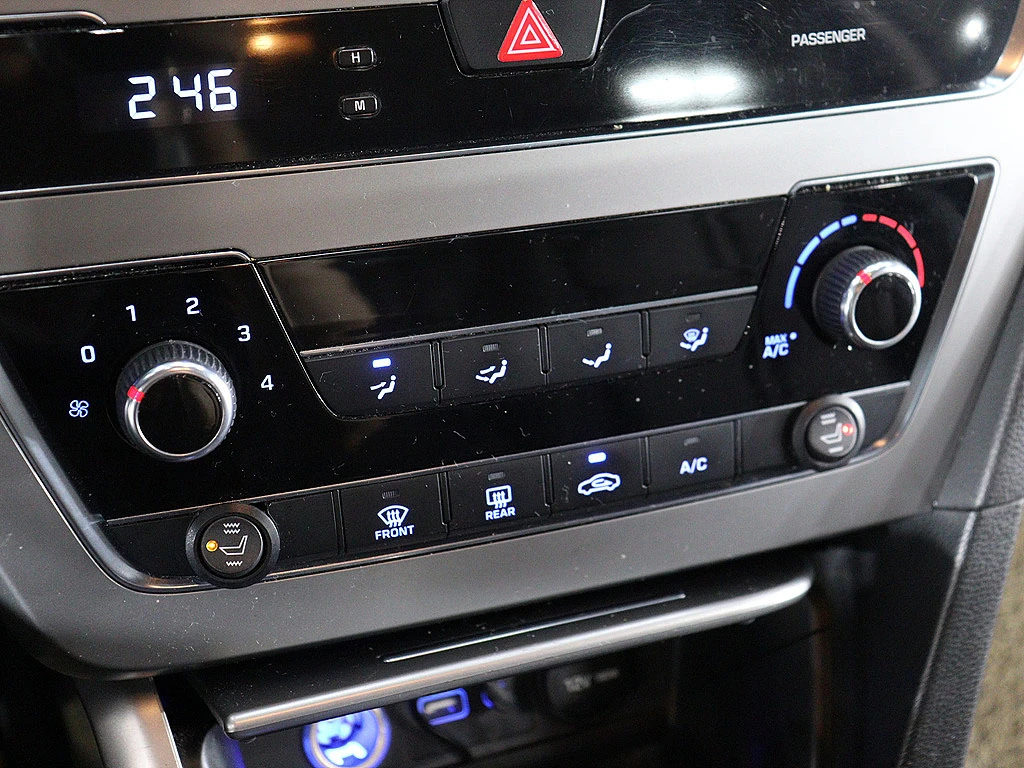 Hyundai Sonata LF Sonata, 2014 — фото 15
