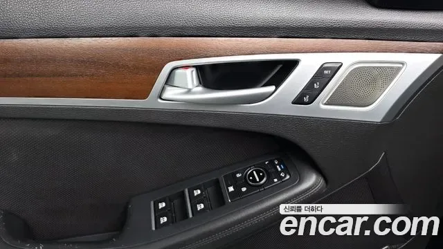 Genesis G80, 2016 — фото 19