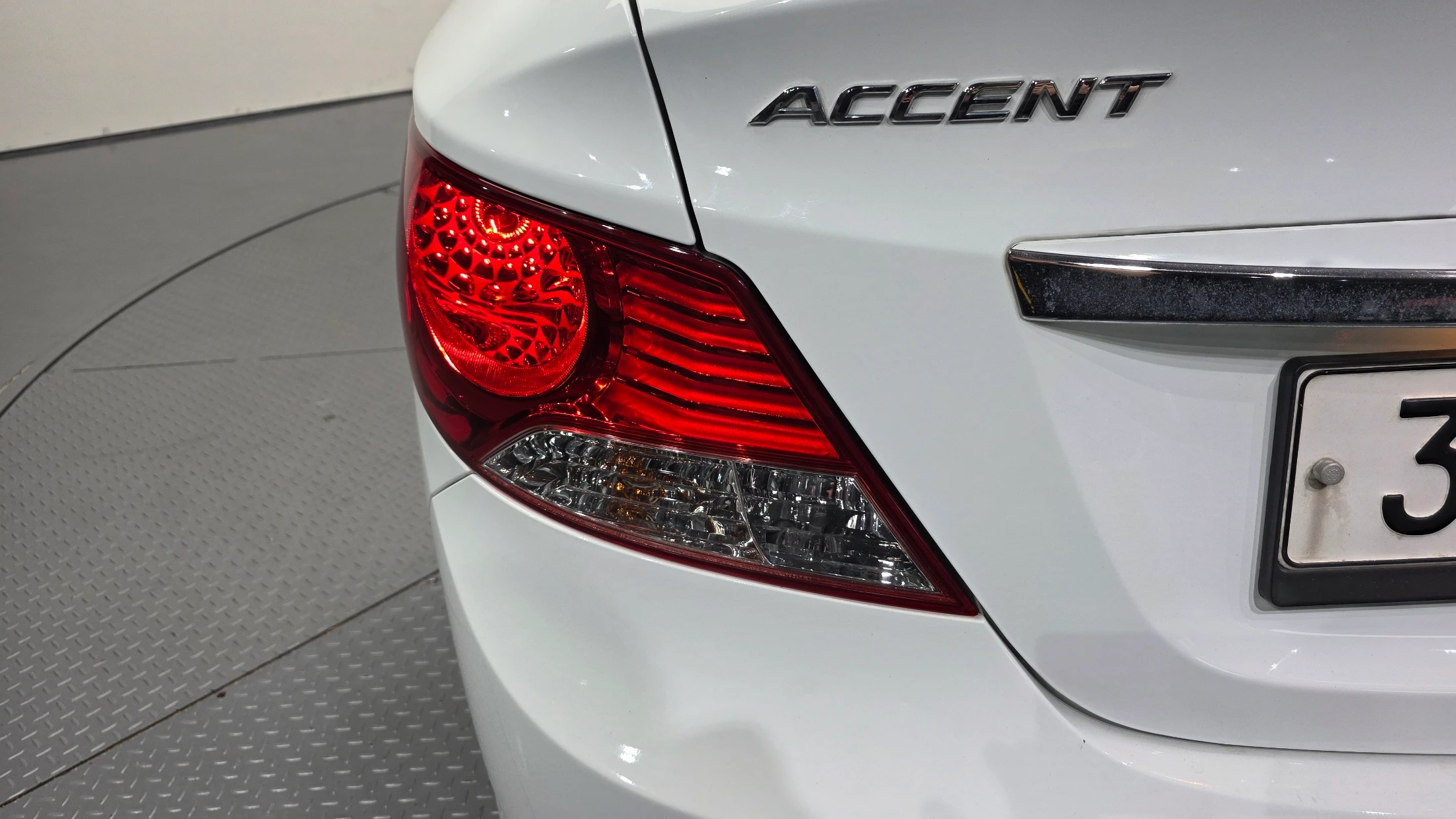 Hyundai Accent, 2012 — фото 24