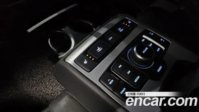 Genesis G80, 2017 — фото 18