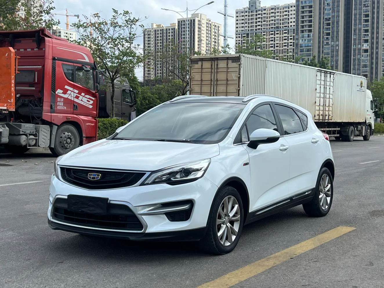 Geely Emgrand GS