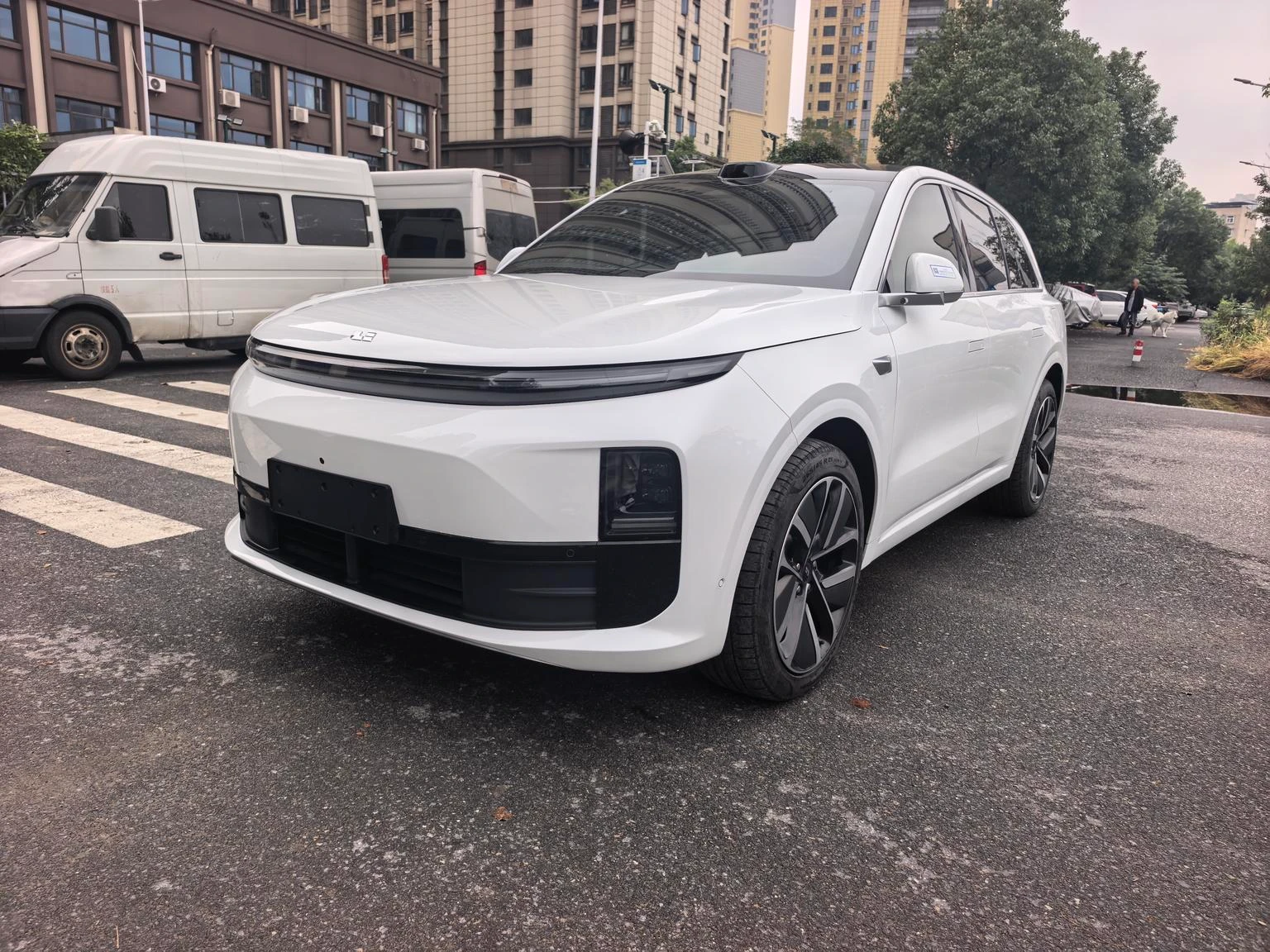 Li Auto Ideal L6