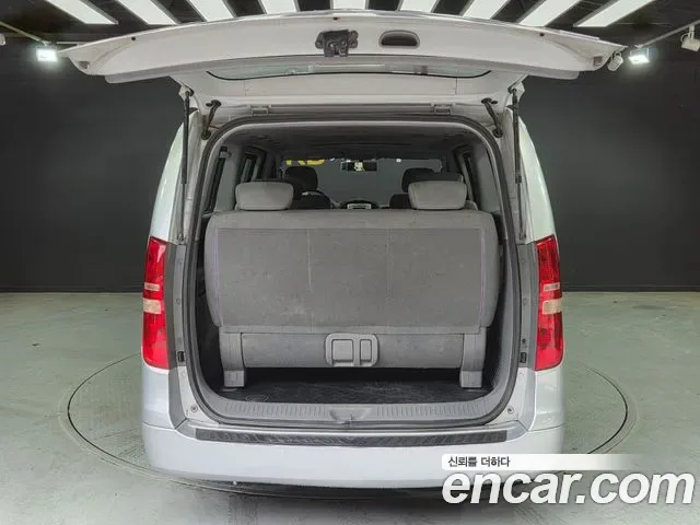 Hyundai Starex Grand Starex, 2009 — фото 18