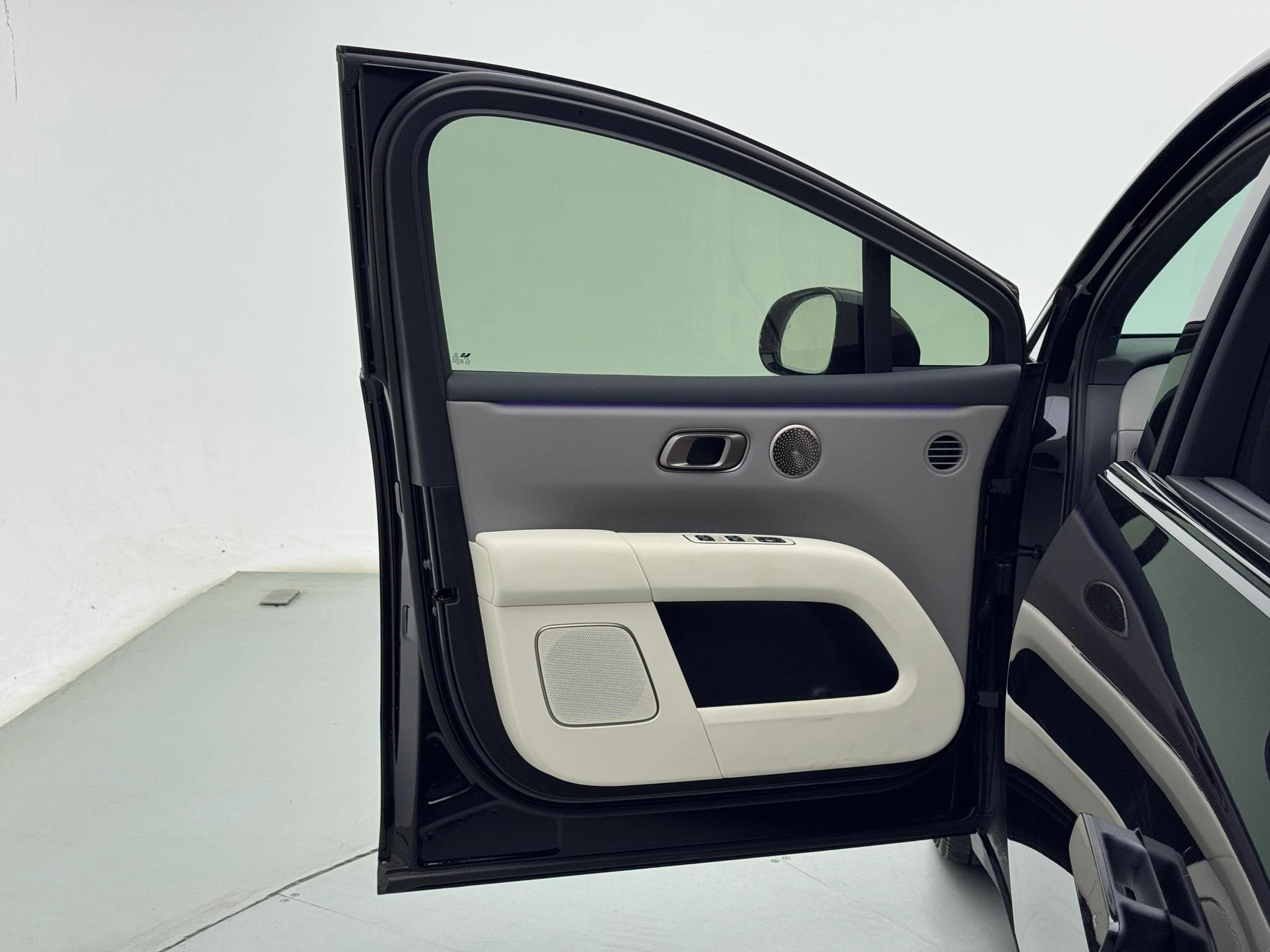 Li Auto ideal i6, 2025 — фото 20