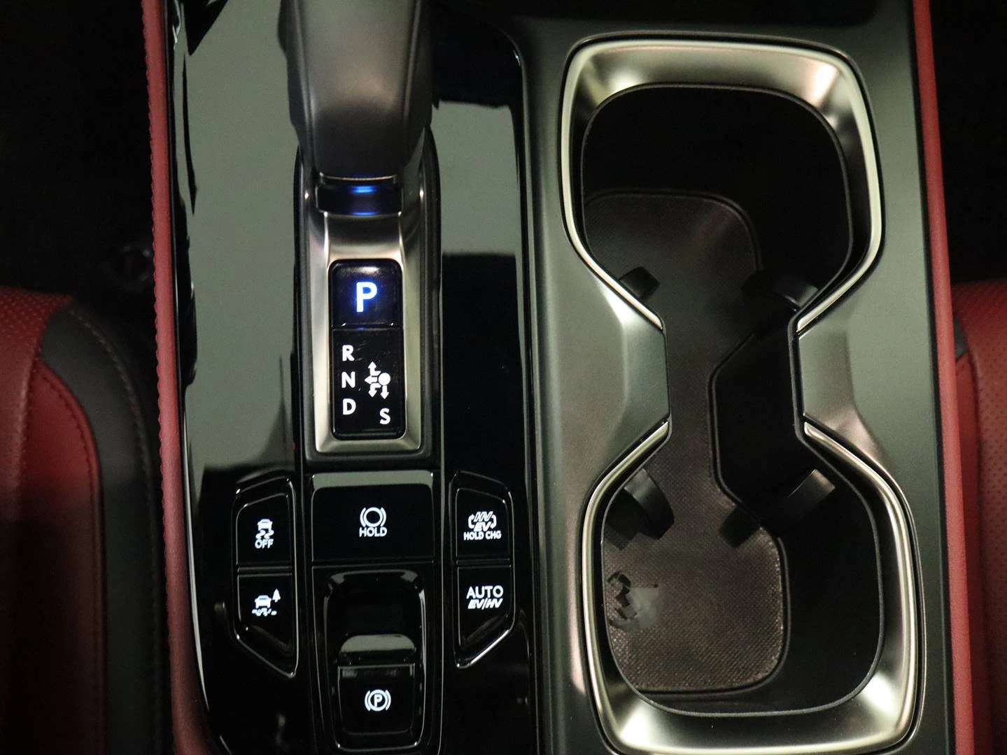 Lexus Nx Nx450h+, 2025 — фото 9