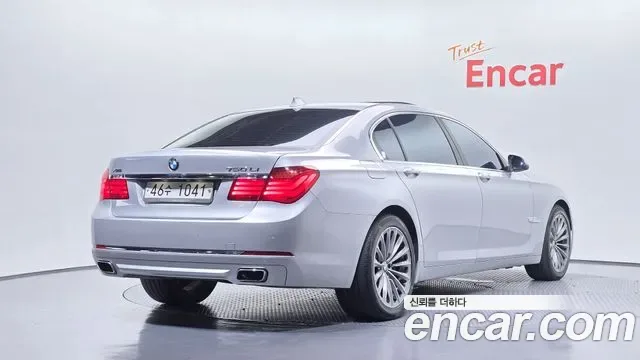 BMW 7-Series F01, 2013 — фото 2