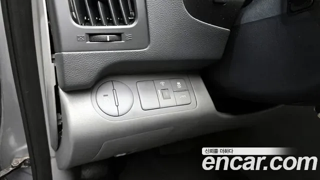 Hyundai Starex Grand Starex, 2012 — фото 15