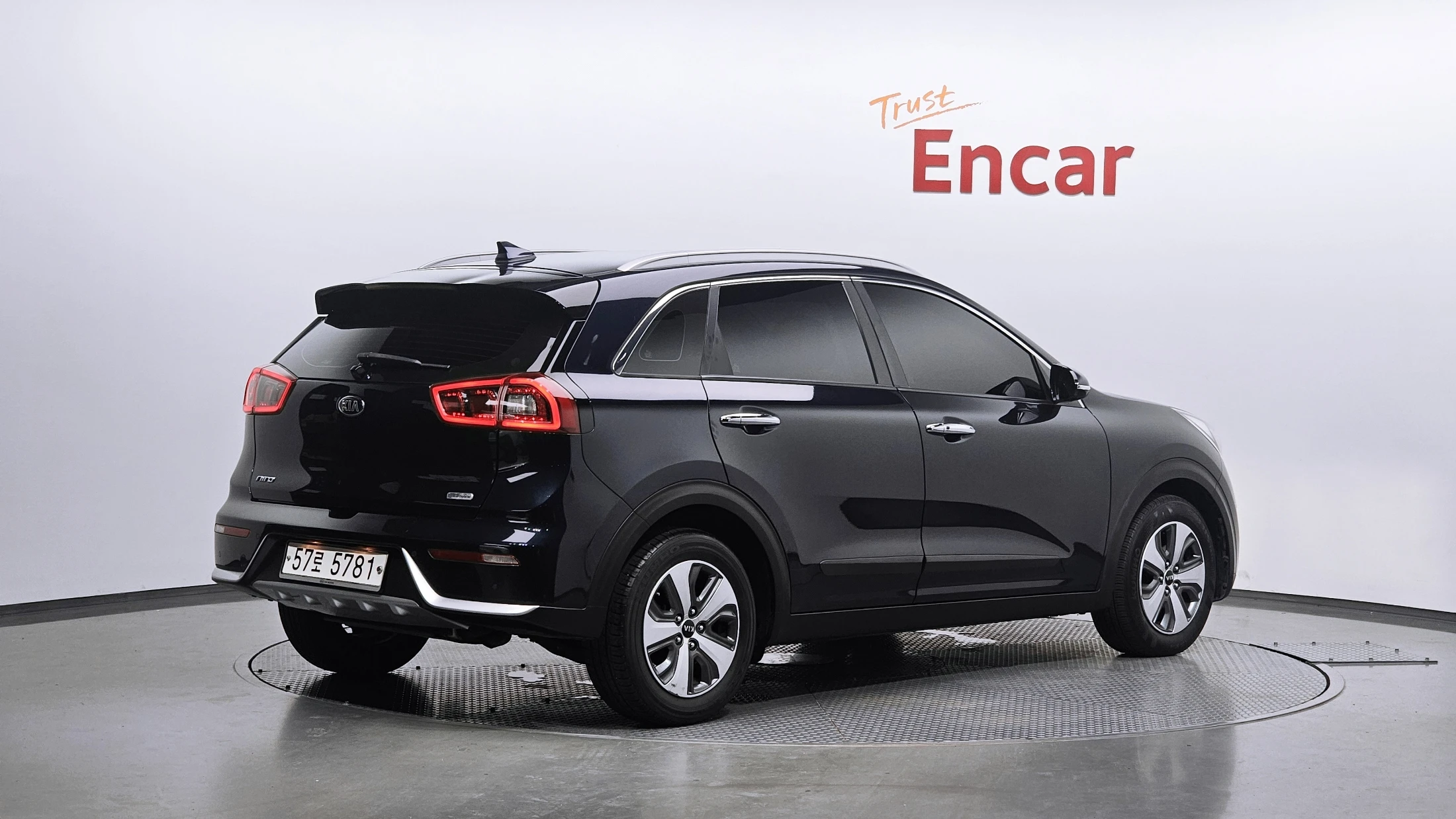 Kia Niro, 2018 — фото 2
