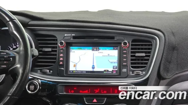 Kia K5 Hybrid, 2014 — фото 17