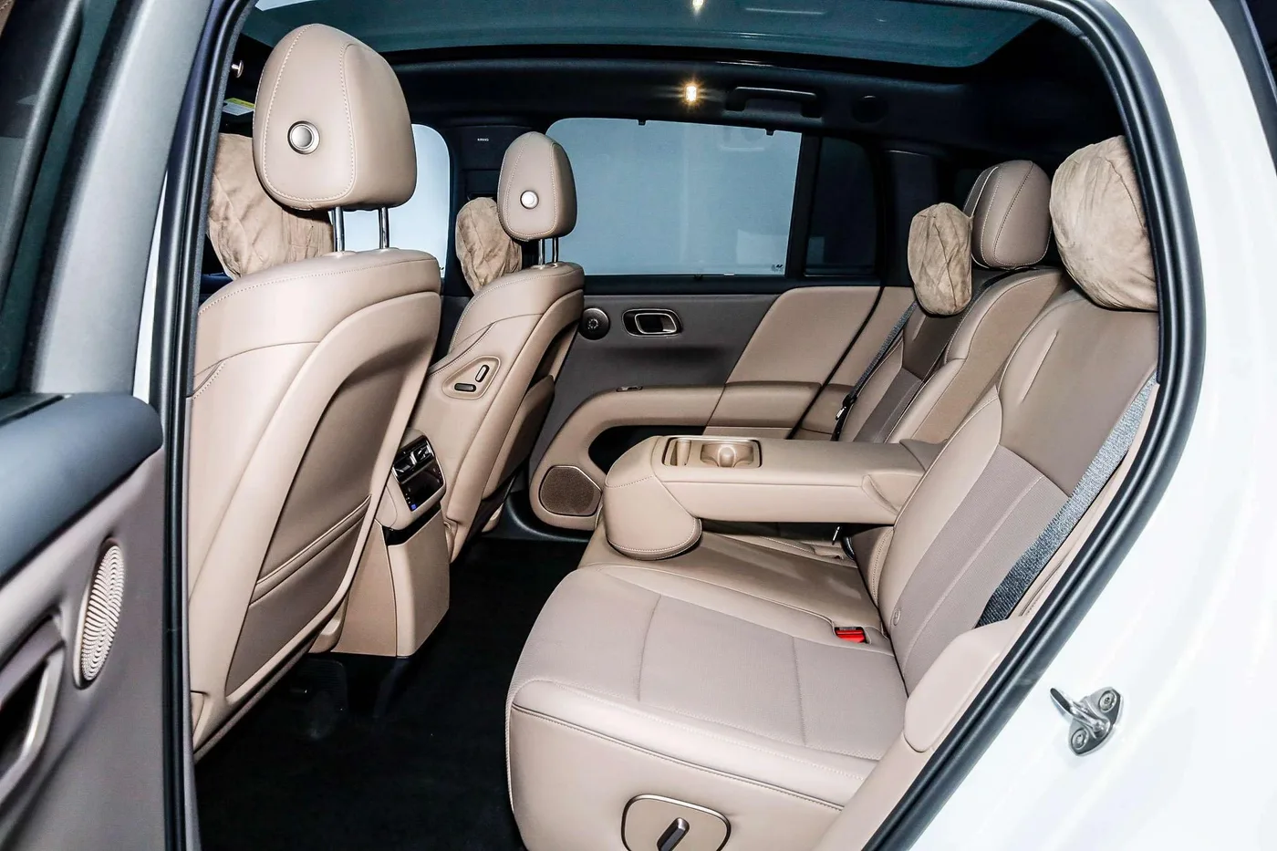 Li Auto ideal i6, 2025 — фото 10