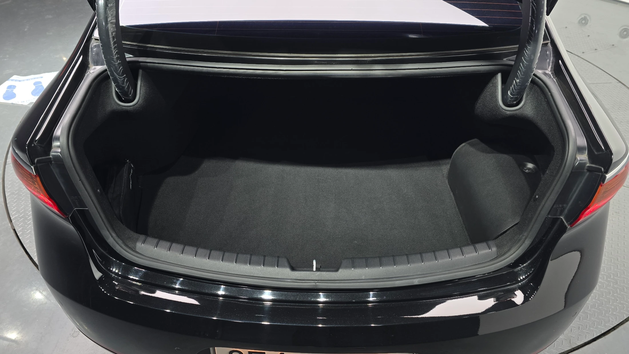 Kia K7 Hybrid, 2018 — фото 18