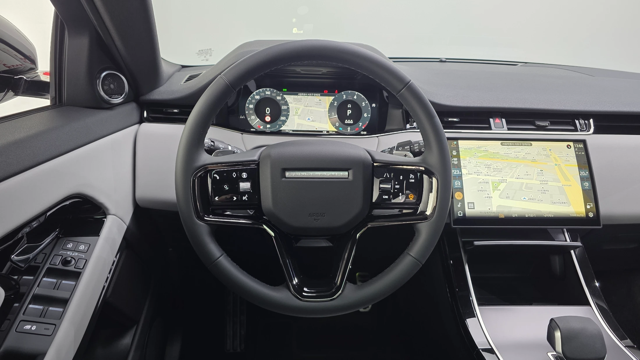 Land Rover Range Rover Evoque, 2025 — фото 15