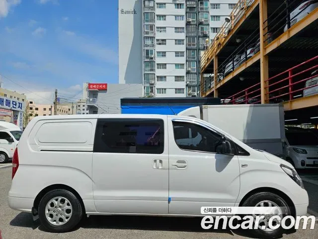 Hyundai Starex Grand Starex, 2012 — фото 3