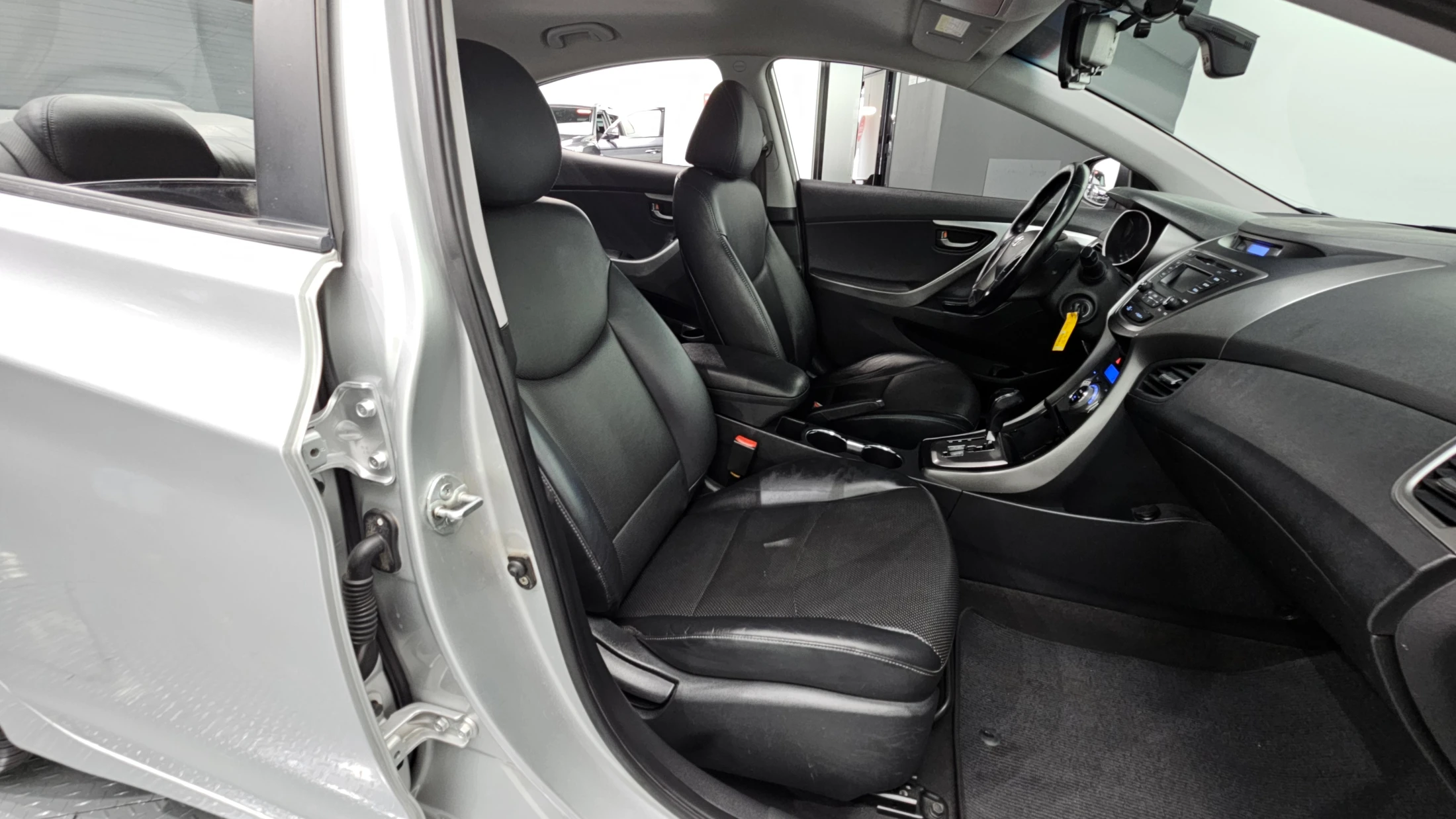 Hyundai Avante MD, 2013 — фото 17