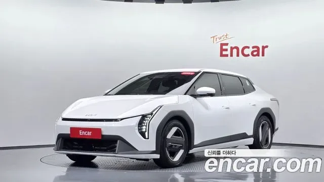 Kia Ev4