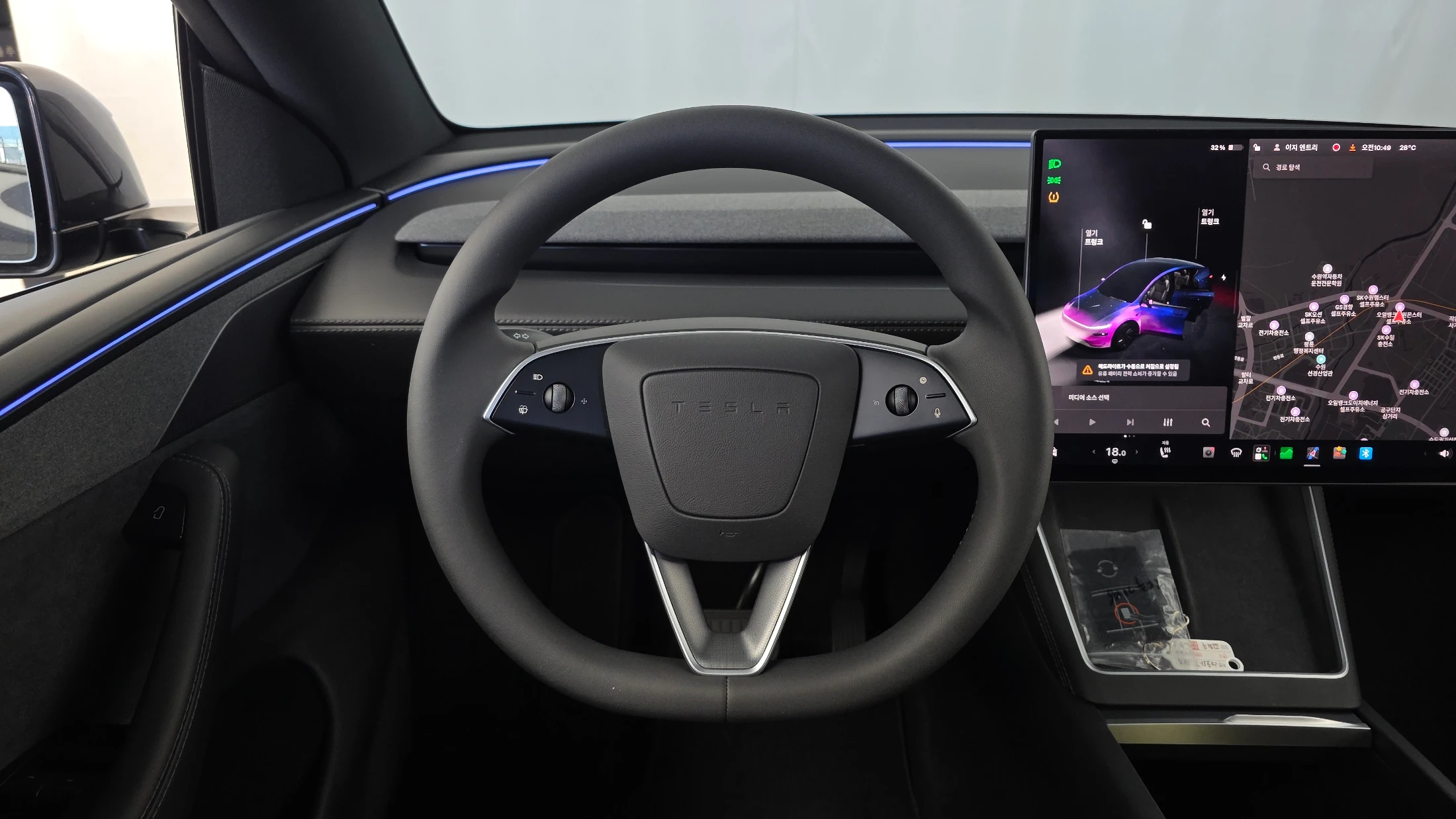 Tesla Model Y, 2026 — фото 13